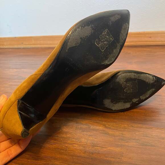 Pierre Hardy Suede Tan Chelsea Boots IN BOX Women’s Sz 10 Kitten Heel Classic - Picture 9 of 10